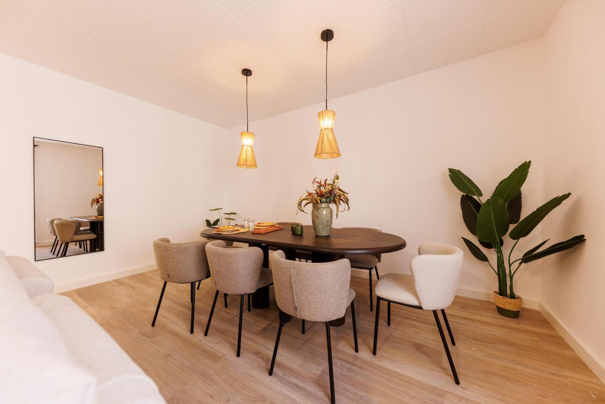 Bravissimo Maragall, Very Spacious And Gerona