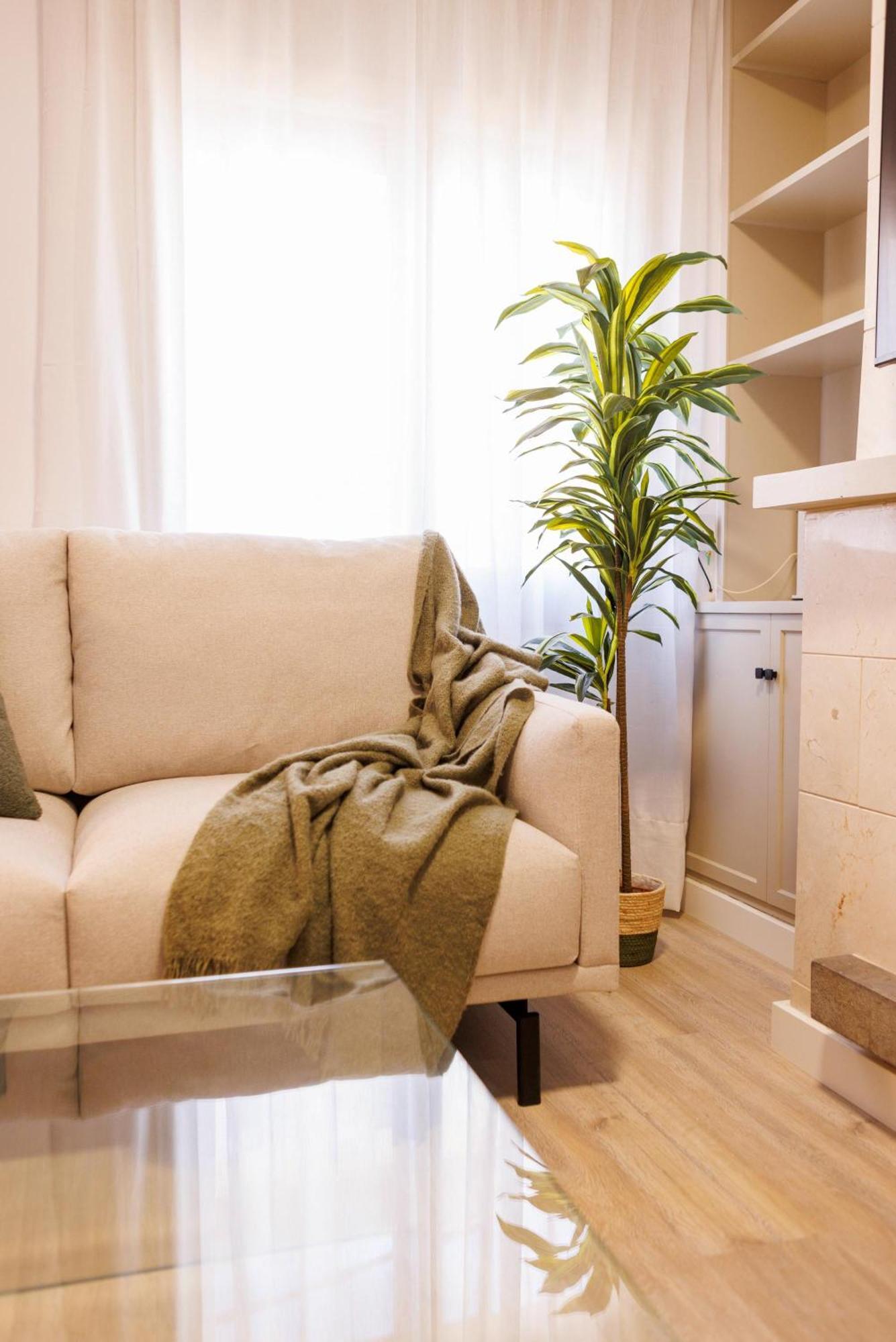 Bravissimo Maragall, Very Spacious And Appartement Gerona