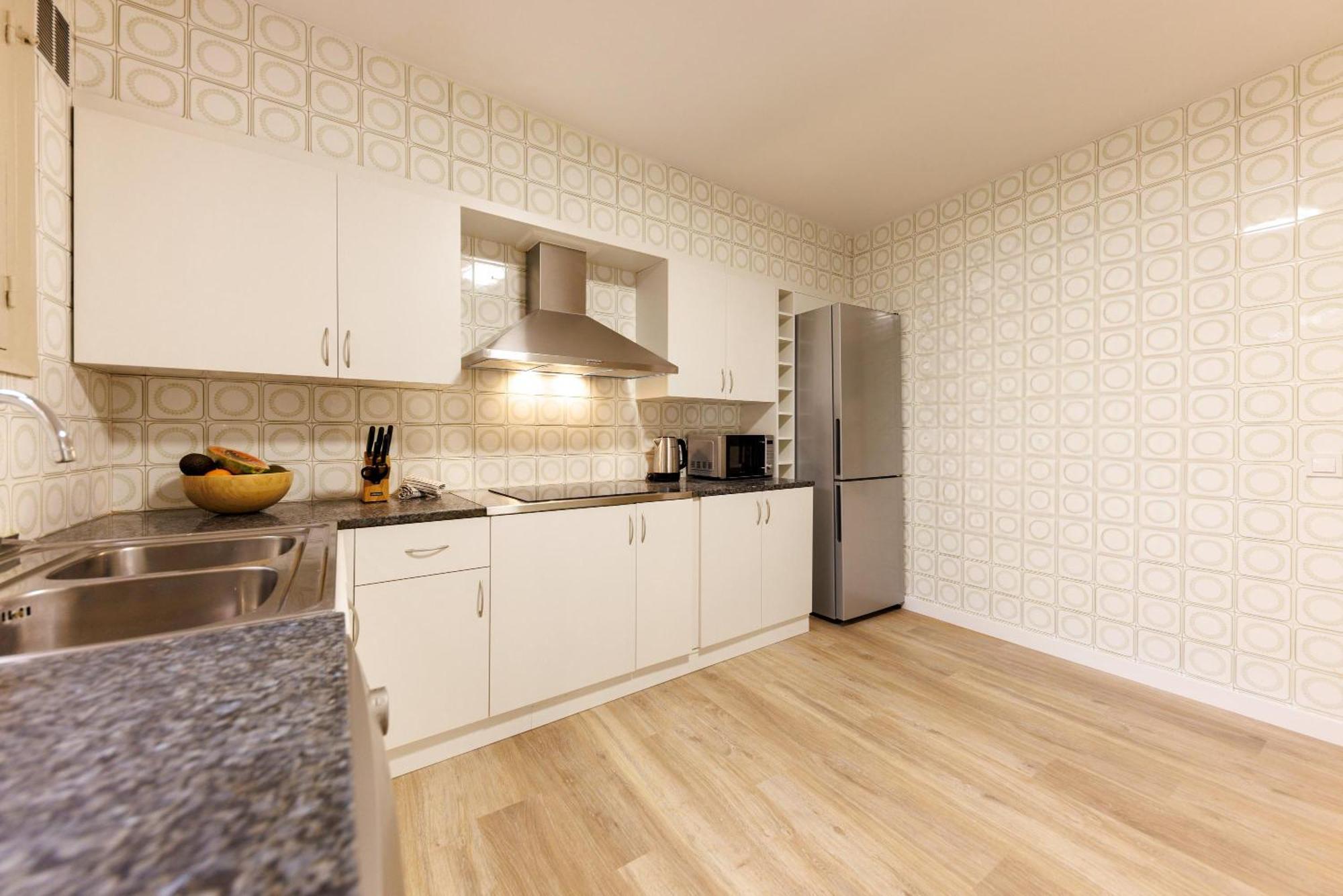 Bravissimo Maragall, Very Spacious And Appartement *