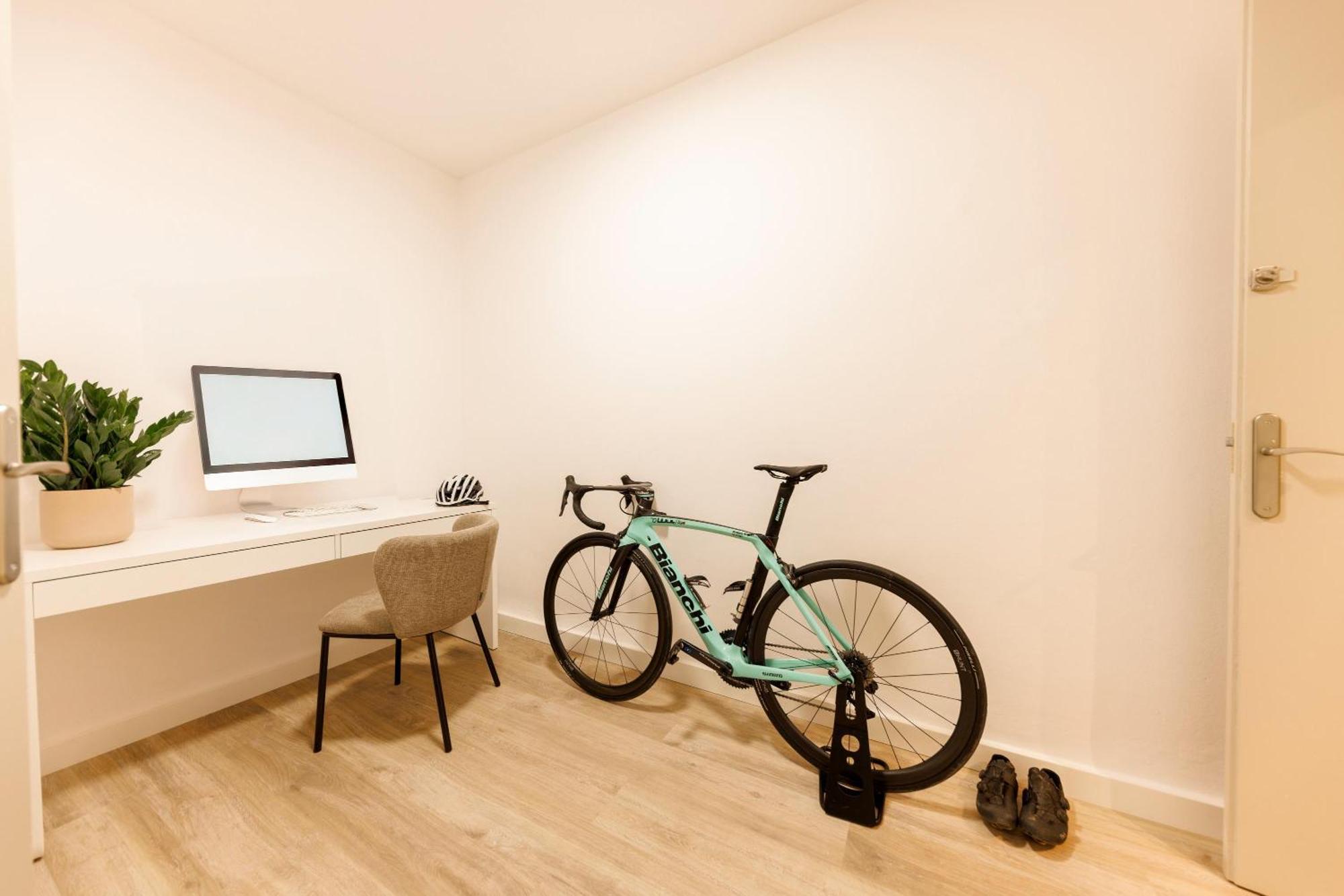 Bravissimo Maragall, Very Spacious And Appartement