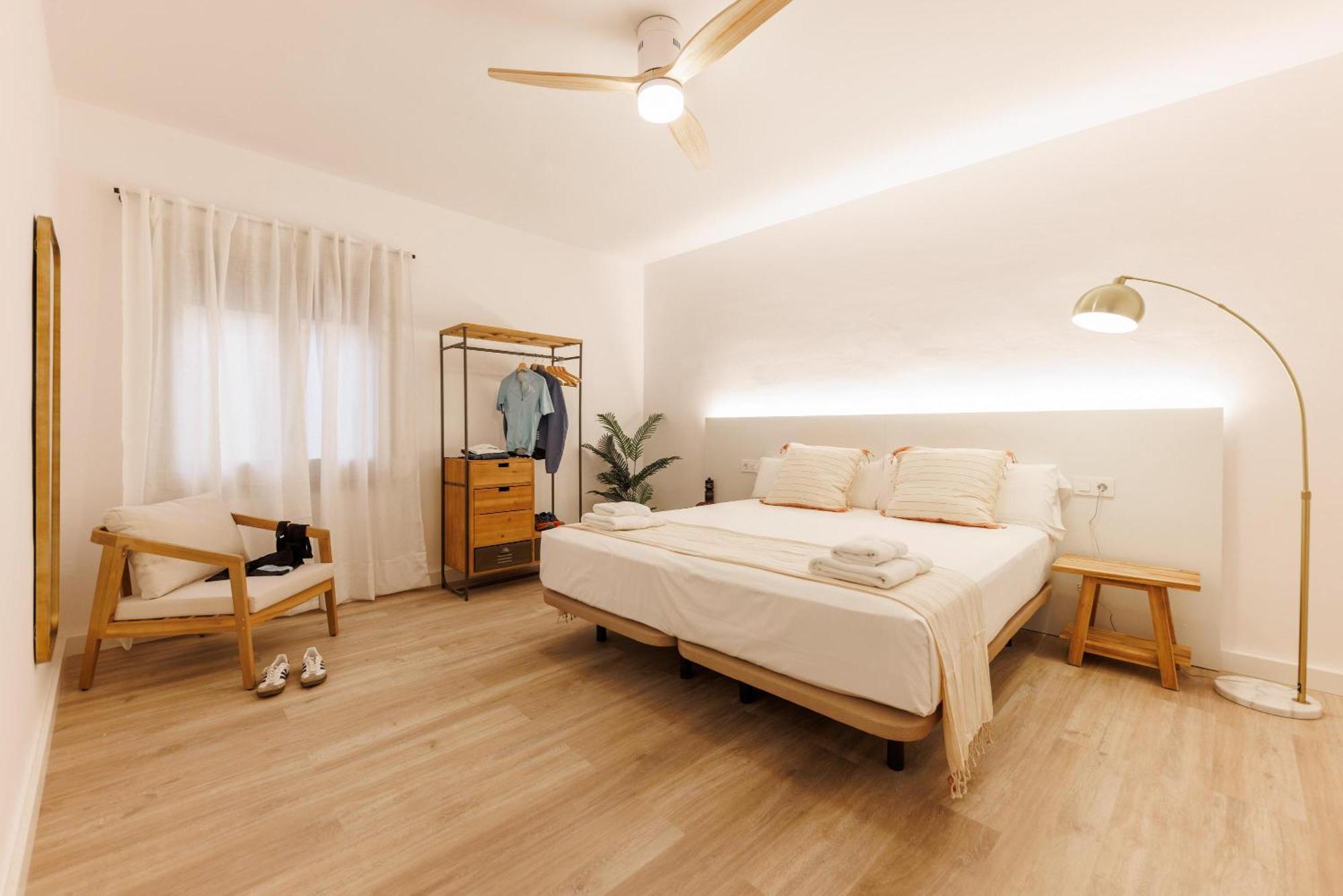 Bravissimo Maragall, Very Spacious And Gerona